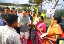 अधिकारी स्थानीय लोगों की समस्याओं का निस्तारण तत्परता से स्थानीय स्तर पर ही करे- सीएम धामी