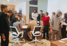 डीएम की चेतावनी: छात्र/छात्राएं के पाजिटिव पाए जाने पर सम्बन्धित संस्थान के डीन; स्वामी पर भी होगा विधिक एक्शन; मुकदमा दर्ज